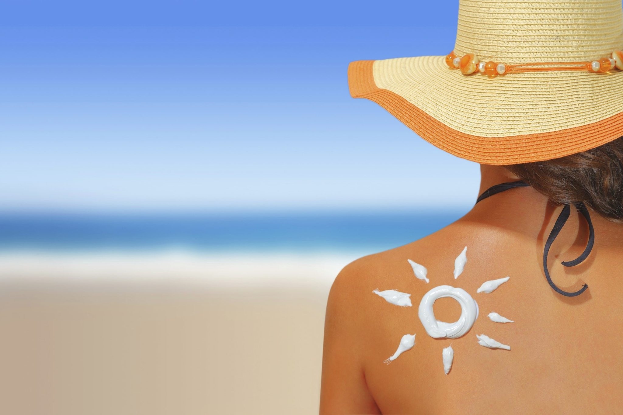 Sådan Beskytter Du Din Hud Mod Solskader