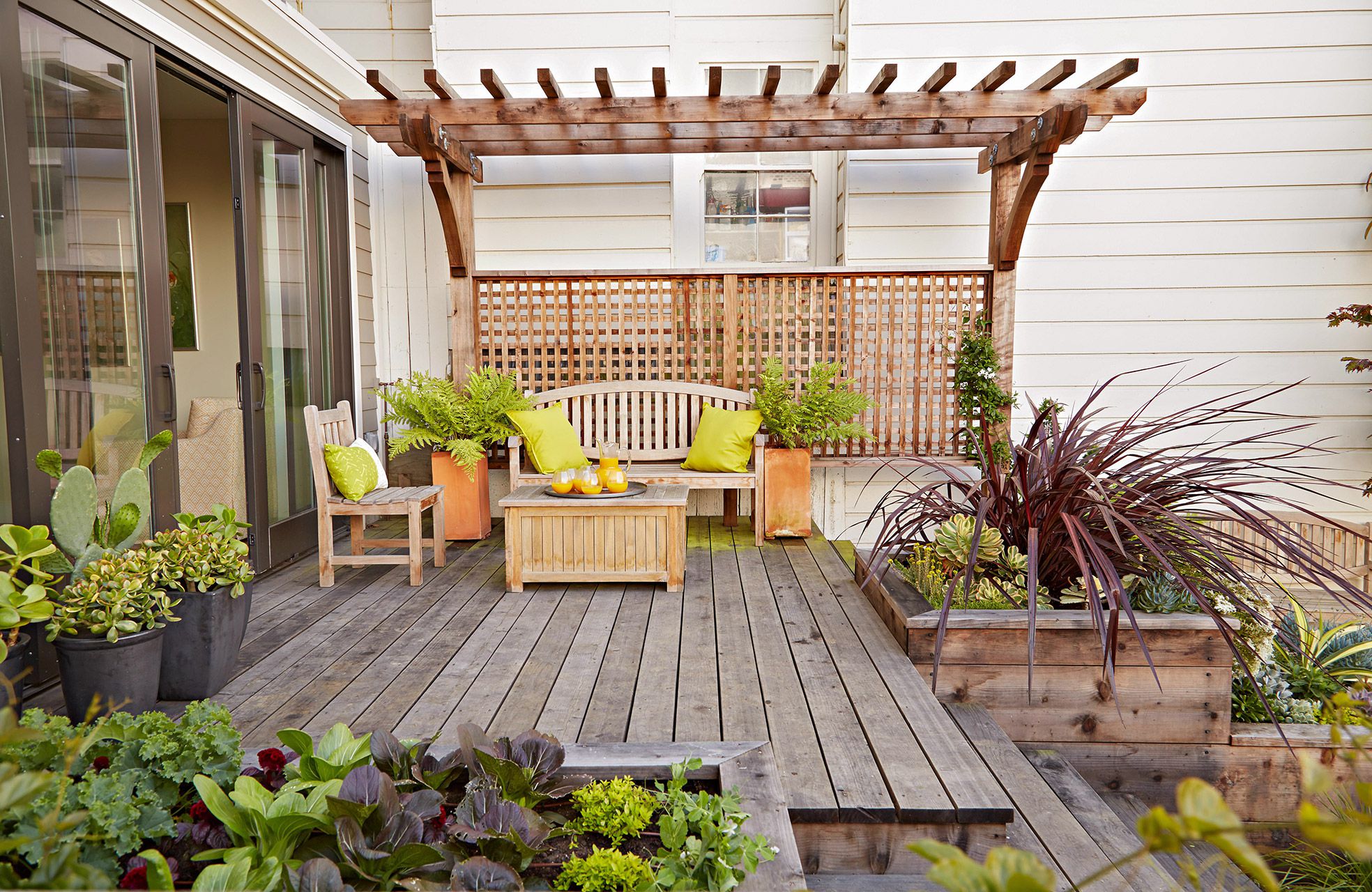 Creative Ideas for Small Space Gardening
