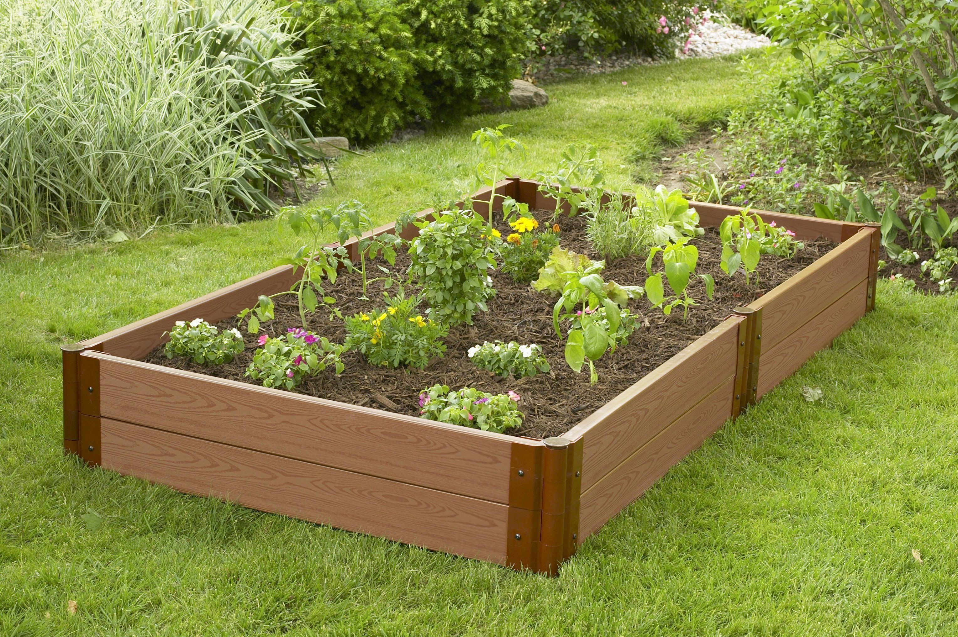 The Benefits of Raised Bed Gardening