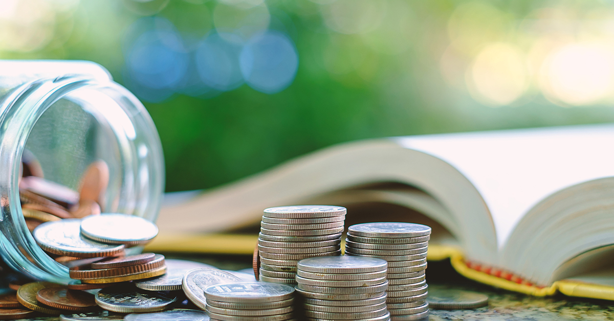 Hur du Sparar för Dina Barns Utbildning