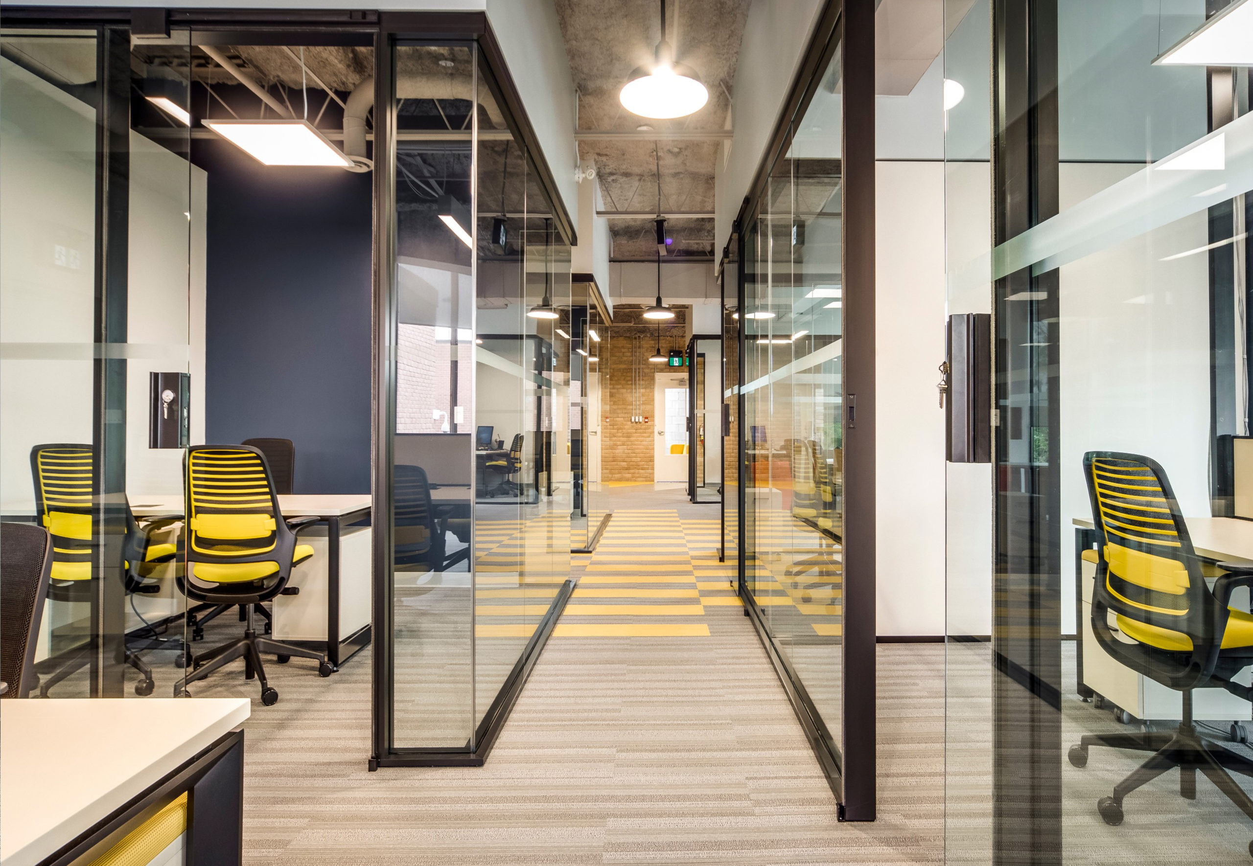 Work-Life Harmony: Boundaries That Actually Stick