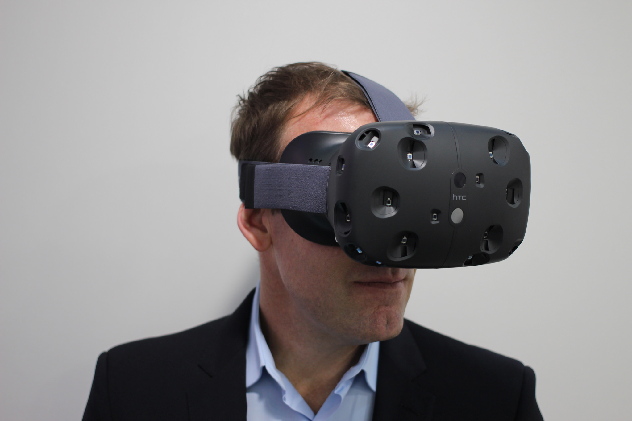 A Beginner's Guide to Virtual Reality Headsets