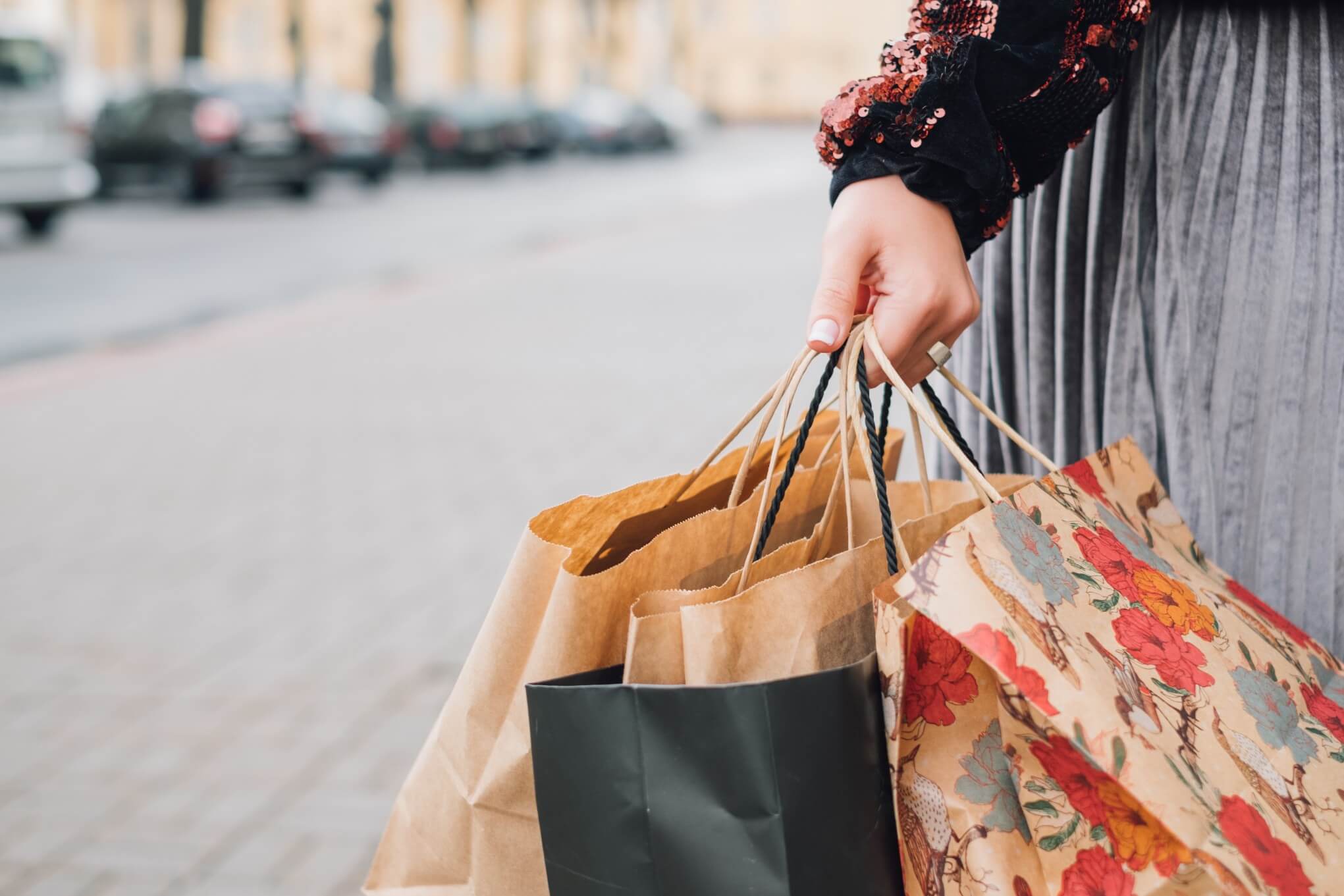How to Score the Best Deals Every Time You Shop