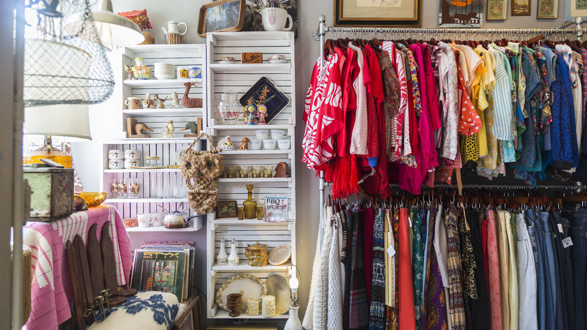 A Beginner's Guide to Thrift Shopping