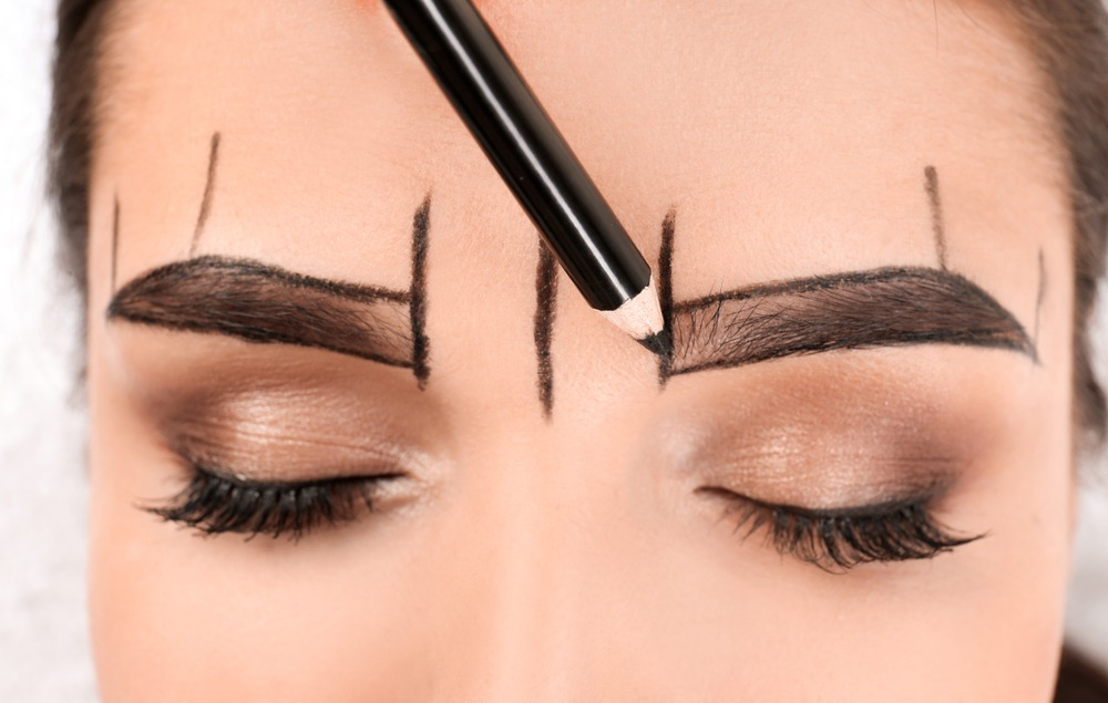Brow Shaping 101: Map, Trim, and Fill Like a Pro