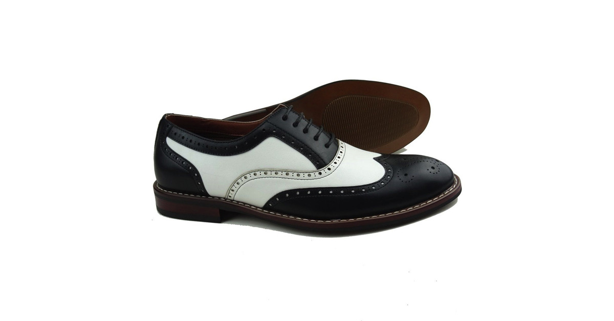 Schuhe, die Geschichten erzählen: Die Welt der Fußmode